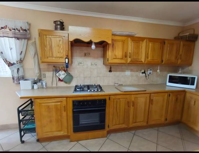 2 BEDROOM HOUSE FOR SALE IN NINAPARK